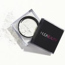 Huda Beauty EASY BAKE LOOSE BAKING AND SETTING POWDER